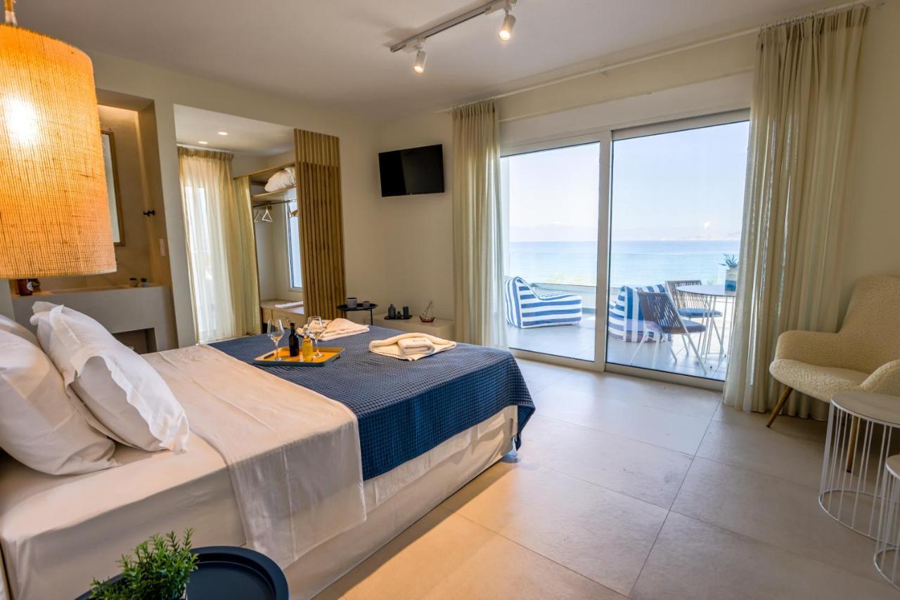 La Mer Bleue Boutique Suite Vrahati Екстериор снимка